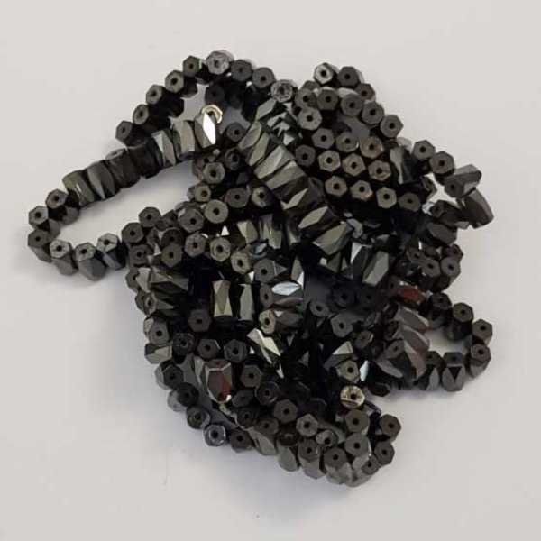 10 Perles H&eacute;matite Magn&eacute;tiques Cylindre Facett&eacute; 6 x 8 mm N&deg;01