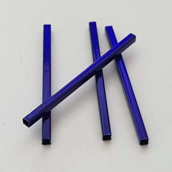 10 Tubes Carr&eacute;s 40 mm Bleu Fonc&eacute;