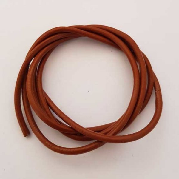 1 m&egrave;tre Cordon rond cuir lisse Marron 3 mm petit d&eacute;faut N&deg;03