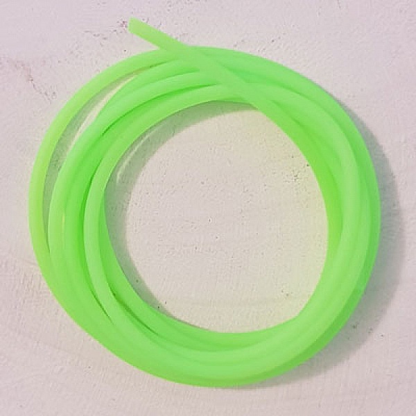 1 metro de cord&oacute;n hueco de pvc de 2 mm en verde fluorescente.