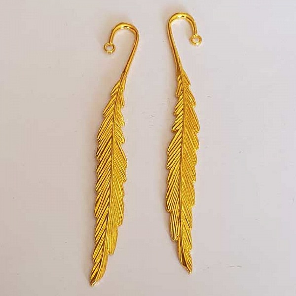 40 Punto de libro N&deg;01 Plum&iacute;n dorado