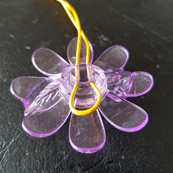 8 Flores N&deg;04 surtidas