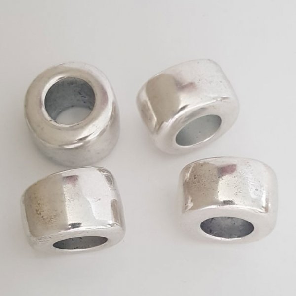 Anillas para bufandas CCB con orificio grande N&deg;64