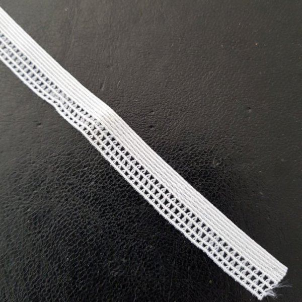 Por metros El&aacute;stico blanco fantas&iacute;a 12 mm.