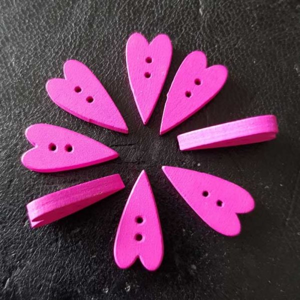 Bot&oacute;n coraz&oacute;n de madera morado N&deg;02-07