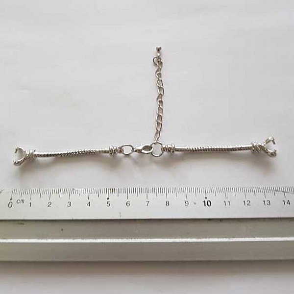 Estilo Europeo Reloj Dial Cadena Pulsera con Cierre de Mosquet&oacute;n 6 X 7.5 Cm