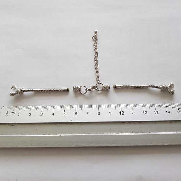 Estilo Europeo Reloj Dial Cadena Pulsera con Cierre de Mosquet&oacute;n 6 X 7.5 Cm