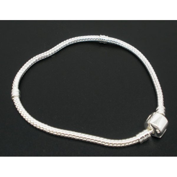 Pulsera Clip Europeo 21 cm Cierre liso Plateado 925