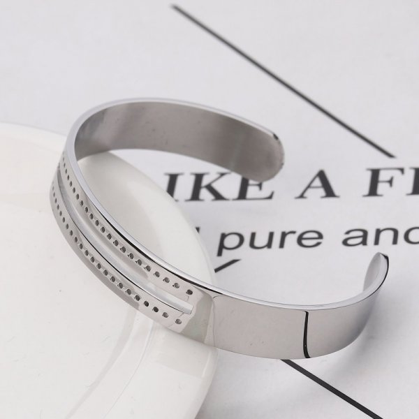 Acero inoxidable 10 mm semi abierto Pulsera brazalete N&deg;07