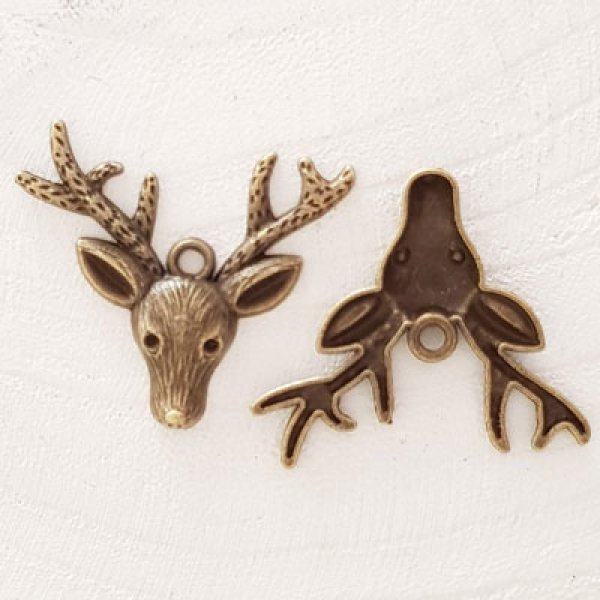 Encanto de ciervo N&deg;03