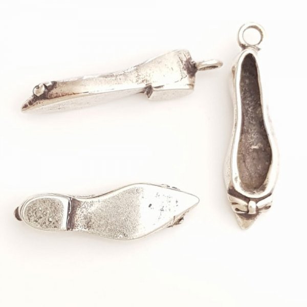 Colgante N&deg;32 en zamak