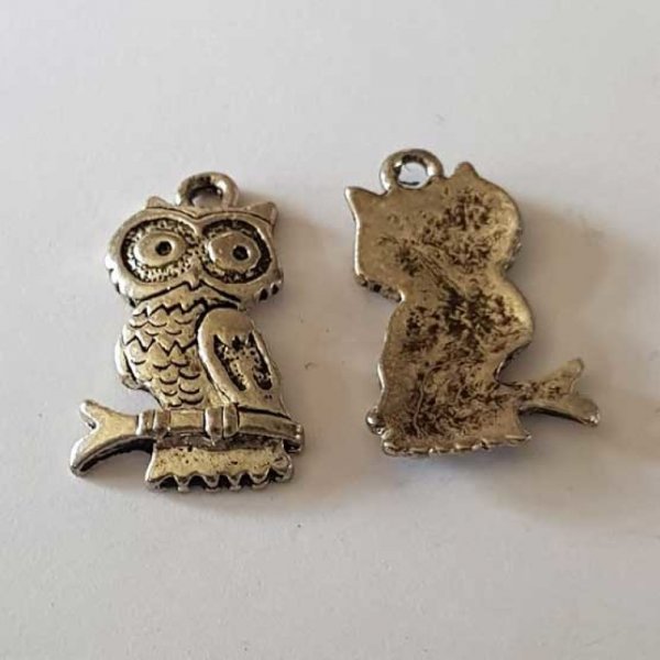 Breloque Chouette N&deg;37