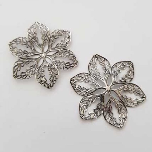 Charm Varios N&deg;026 Flor de plata