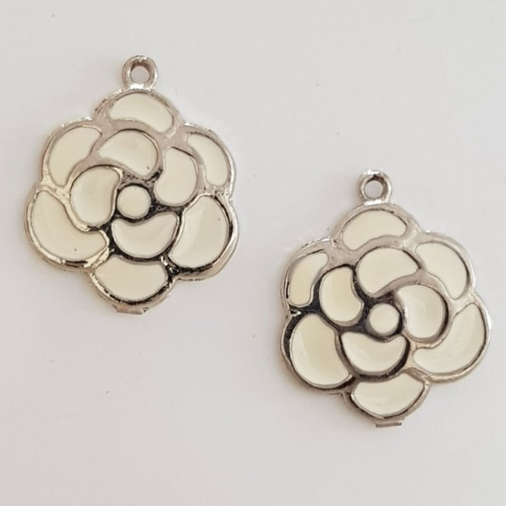 Charm Flor Metal N°030 Plata