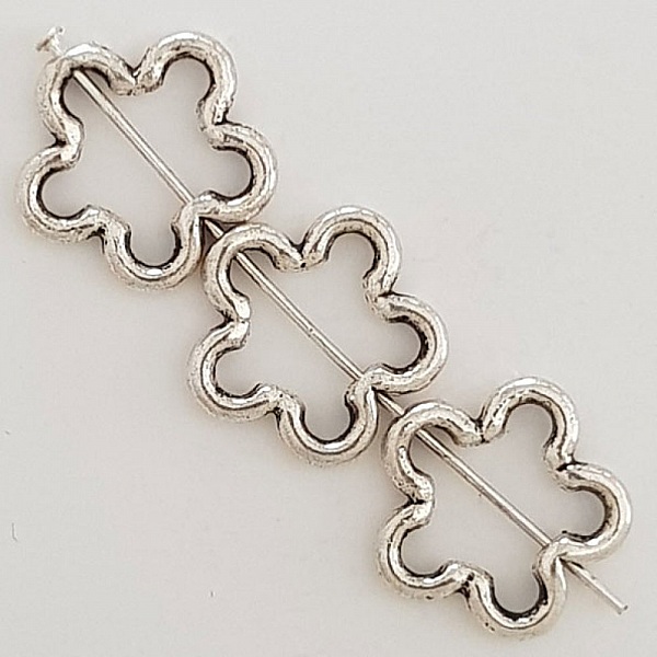 Charm Flor Metal N&deg;031 Plata