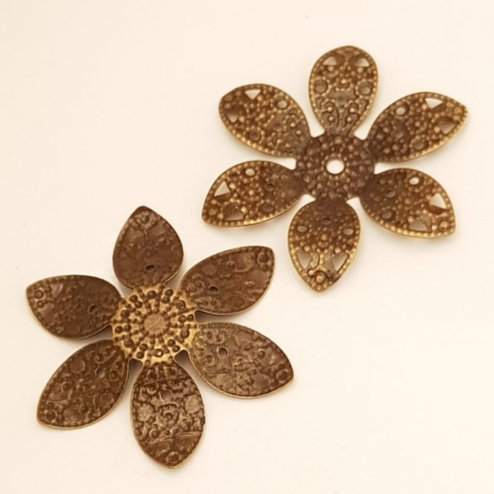 Amuleto Flor Metal N°058 Bronce