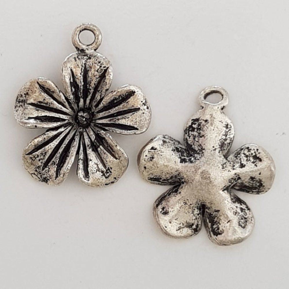 Charm Flor Metal N°092 Plata