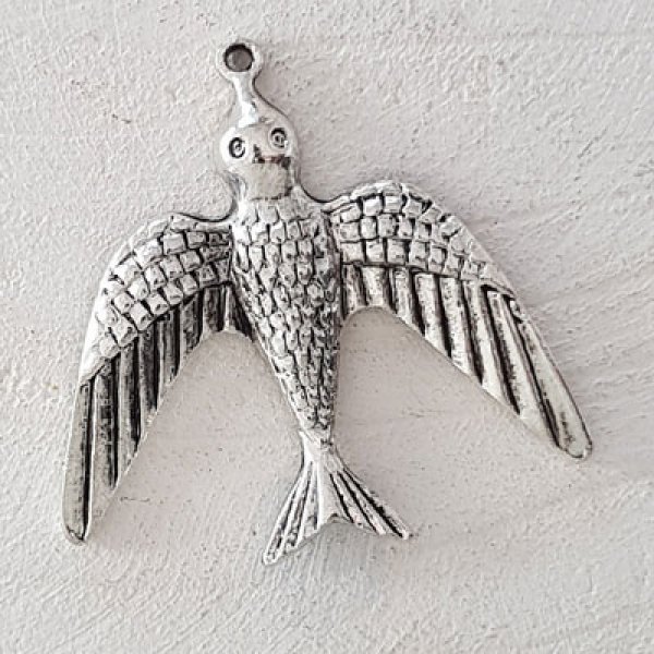 Colgante golondrina N&deg;01-36 x 36 mm.