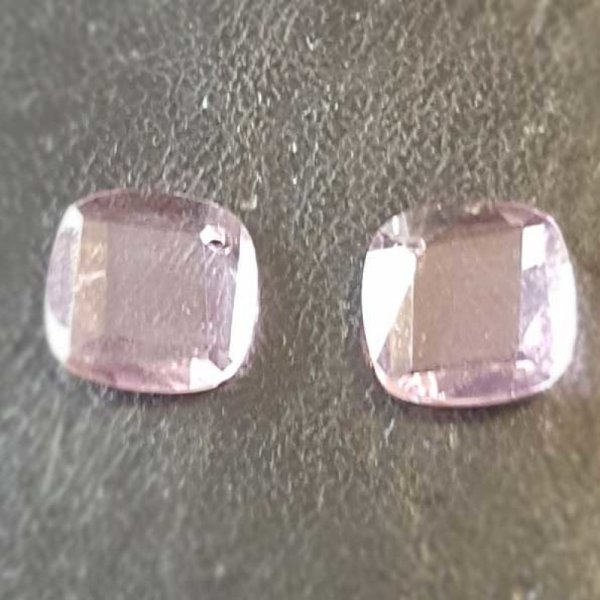 Colgante cuadrado de cristal facetado N&deg;02-01