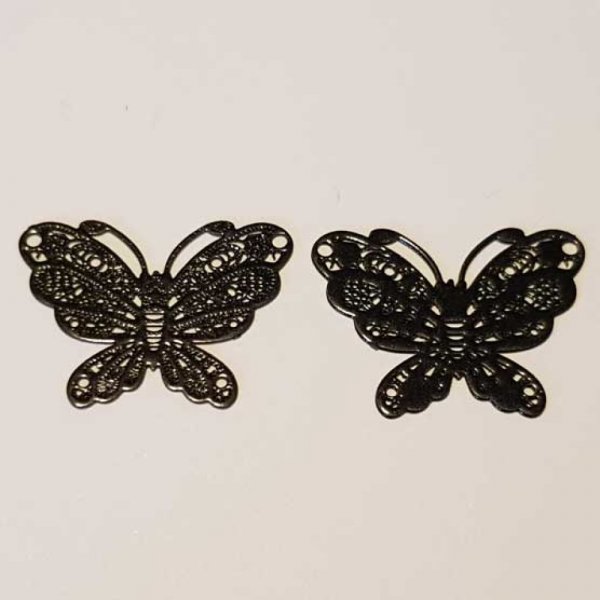Breloque papillon N&deg;20 Noir 15 x 20 mm