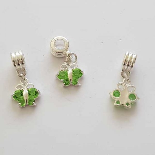 Breloque papillon N&deg;100 Vert Clair