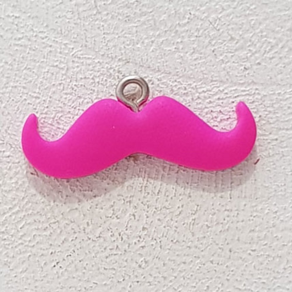 Colgante Bigote N°06 Fushia