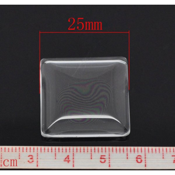 Cabuj&oacute;n cuadrado 25 x 25 mm en vidrio burilado transparente N&deg;28
