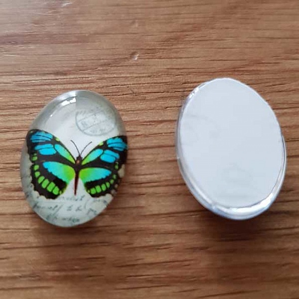 Cabochon Oval 13 x 18 mm Mariposa N&deg;02