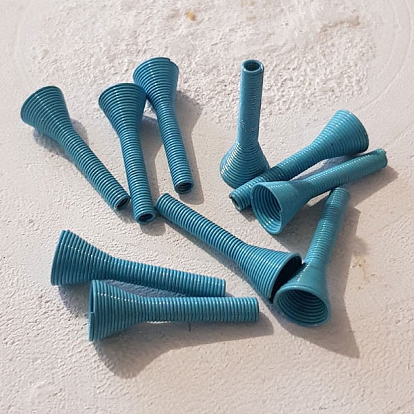 Copa c&oacute;nica en espiral N&deg;03 X 2 P-Color N&deg;01.