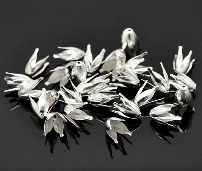 Taz&oacute;n de aleaci&oacute;n de hierro Flor de plata x 200