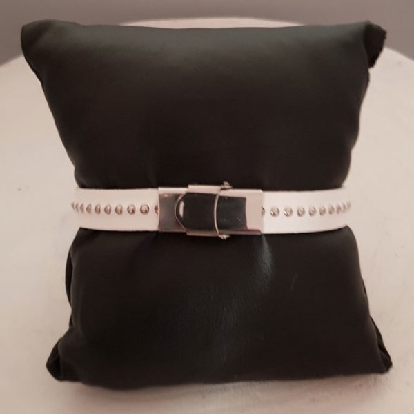 Bola roja de cuero de 10 mm con cadena de bolas sin n&iacute;quel por 20 cm