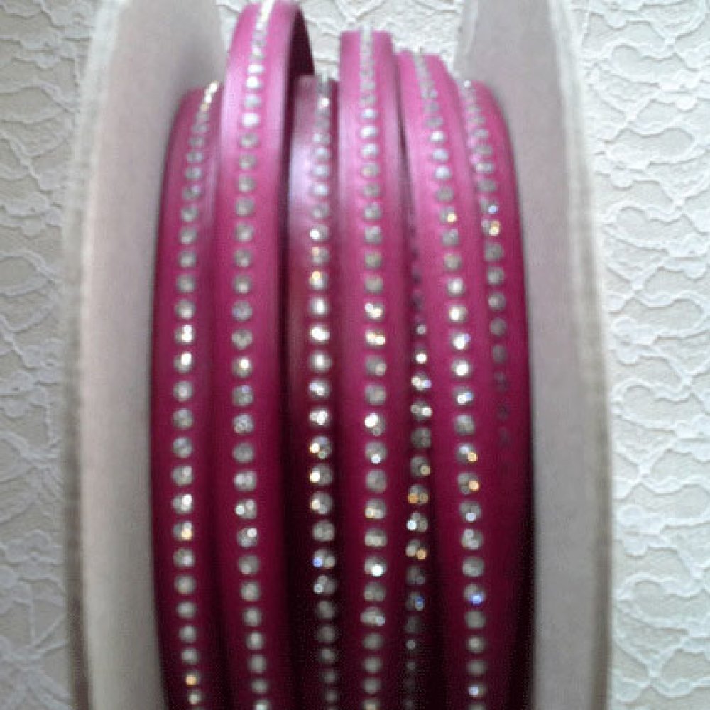 Cuero DD-Fuxia 10 mm Swarovski Strass por 20 cm