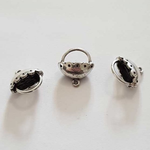 Embout &agrave; coller N&deg;09 Argent 18 x 18 mm