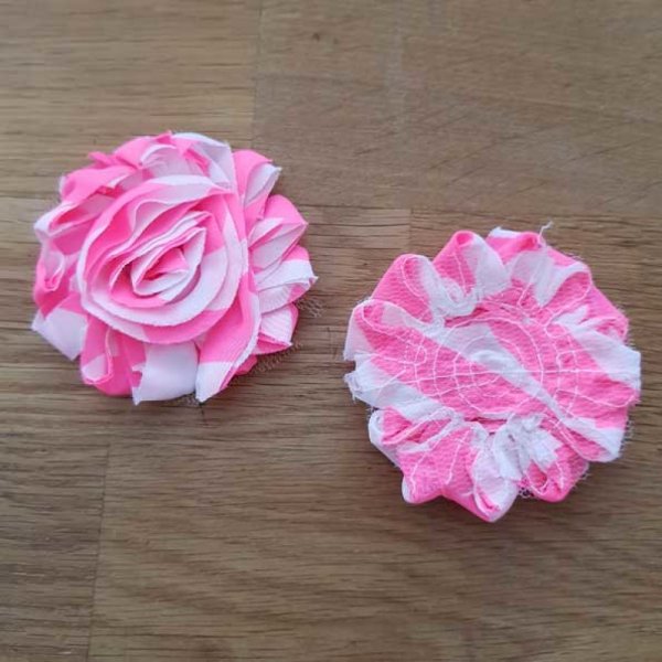 Flor de tela deshilachada n.&ordm; 72