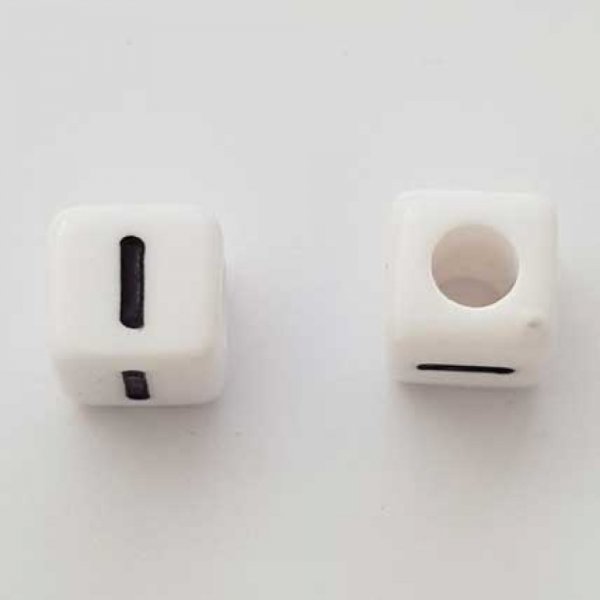 Perle Carr&eacute; Lettre I Blanc Noir 8mm