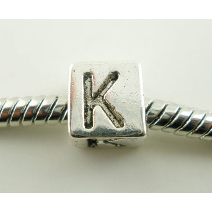 Perle carré charms alphabet N°01 lettre K métal argenté 7x7 mm