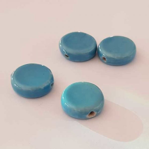 Perle galet c&eacute;ramique bleu 16 mm