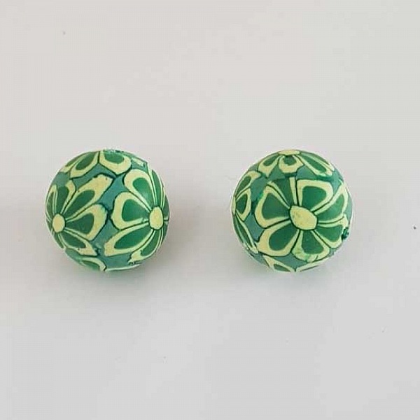 Perle p&acirc;te polym&egrave;re fond Vert et fleurs 12 mm