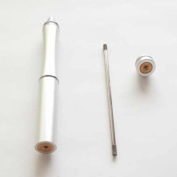 Bol&iacute;grafo de metal para decorar plata N&deg;02