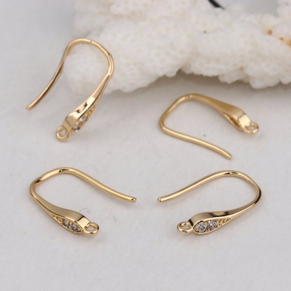 Portapendientes N&deg;26 Gancho chapado en oro y strass