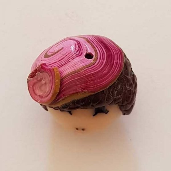 T&ecirc;te polym&egrave;re N&deg;28