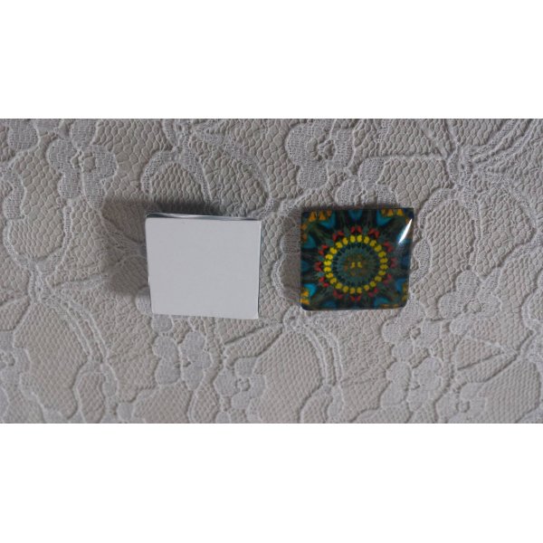 cabuj&oacute;n de cristal cuadrado 25mm 041 