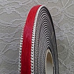 Piel plana de becerro roja de 10 mm por 20 cm de piel y cadena