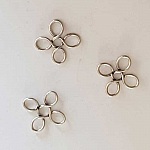 Breloque Fleur Métal N°157 Argent