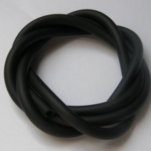 Cordón hueco de pvc de 1 metro 3 mm Negro
