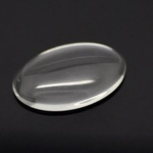 Cabujón ovalado 25 x 35 mm en vidrio burilado transparente N°20