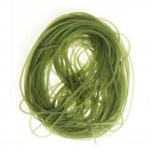 1 metro de cable de PVC de 1,5 mm, color verde oliva.