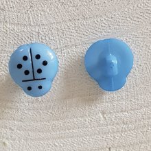 Botones de fantasía, niños, bebés Patrón mariquita N°01-12 Azul cielo
