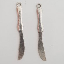 Amuleto de cuchillo de cocina N°02