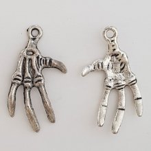 Charm Mano 'Esqueleto 'N°06 Plata